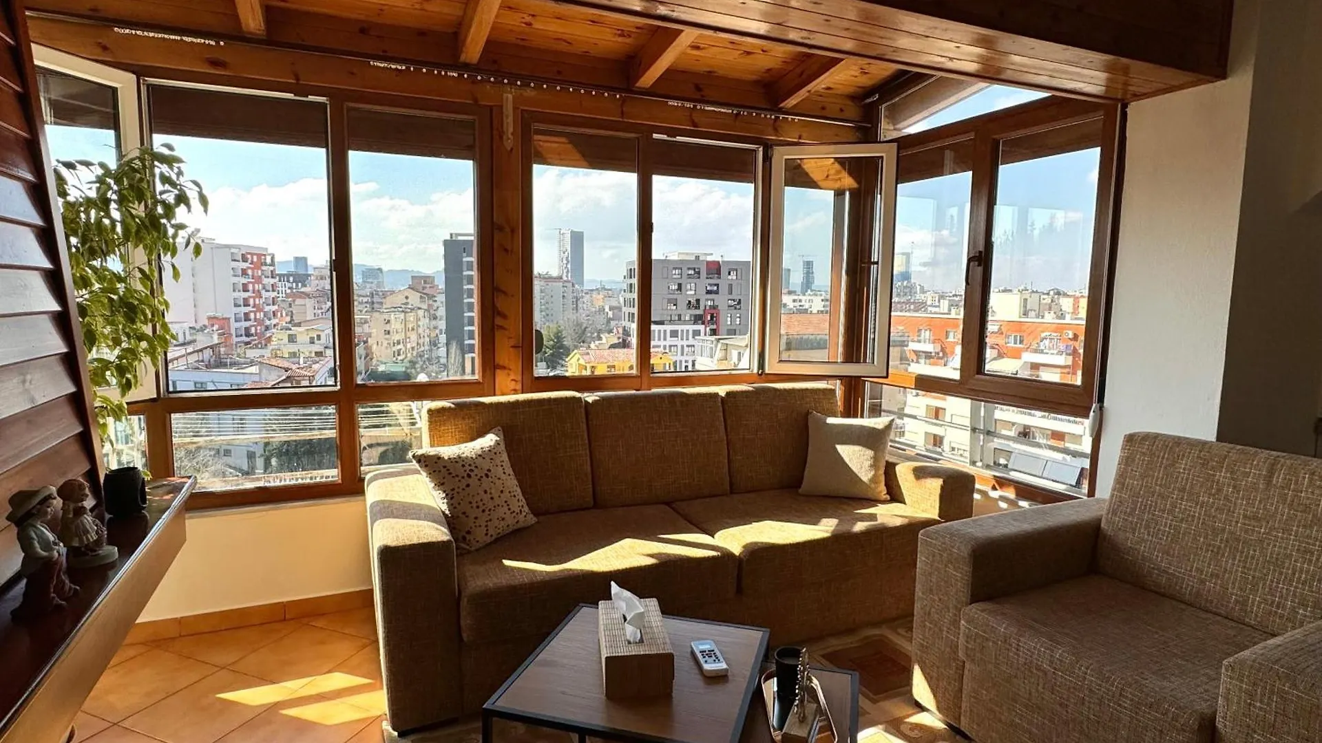 Skyview Oasis Premium Apartment Τίρανα 0*,  Αλβανία