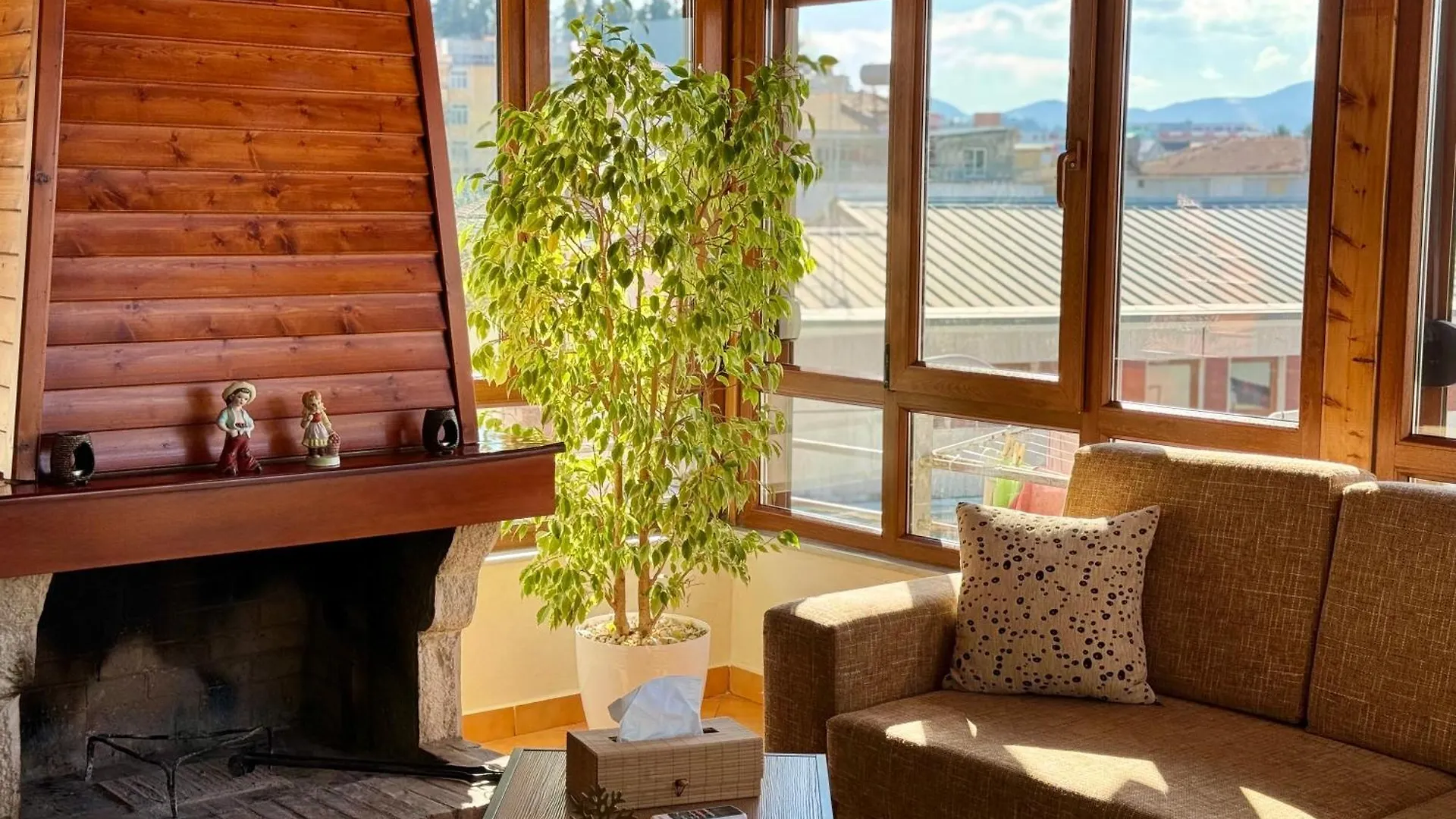 Skyview Oasis Premium Apartment Τίρανα