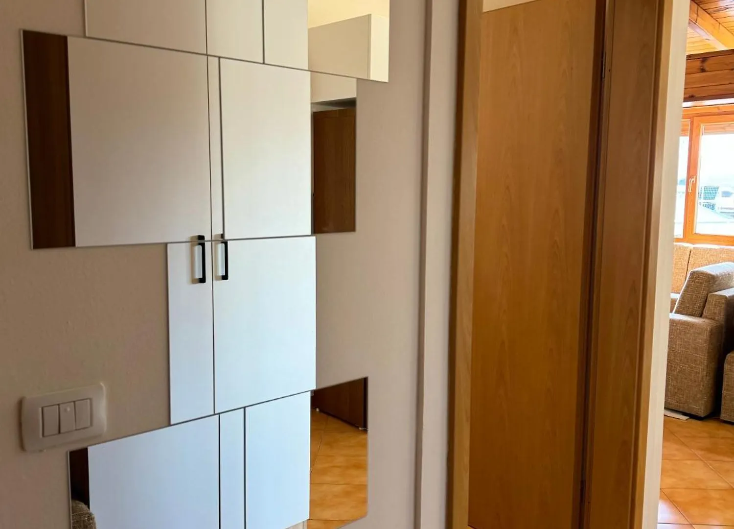 Skyview Oasis Premium Apartment Τίρανα 0*,