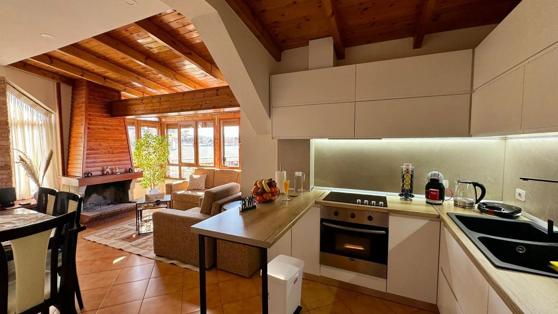 Skyview Oasis Premium Apartment Τίρανα